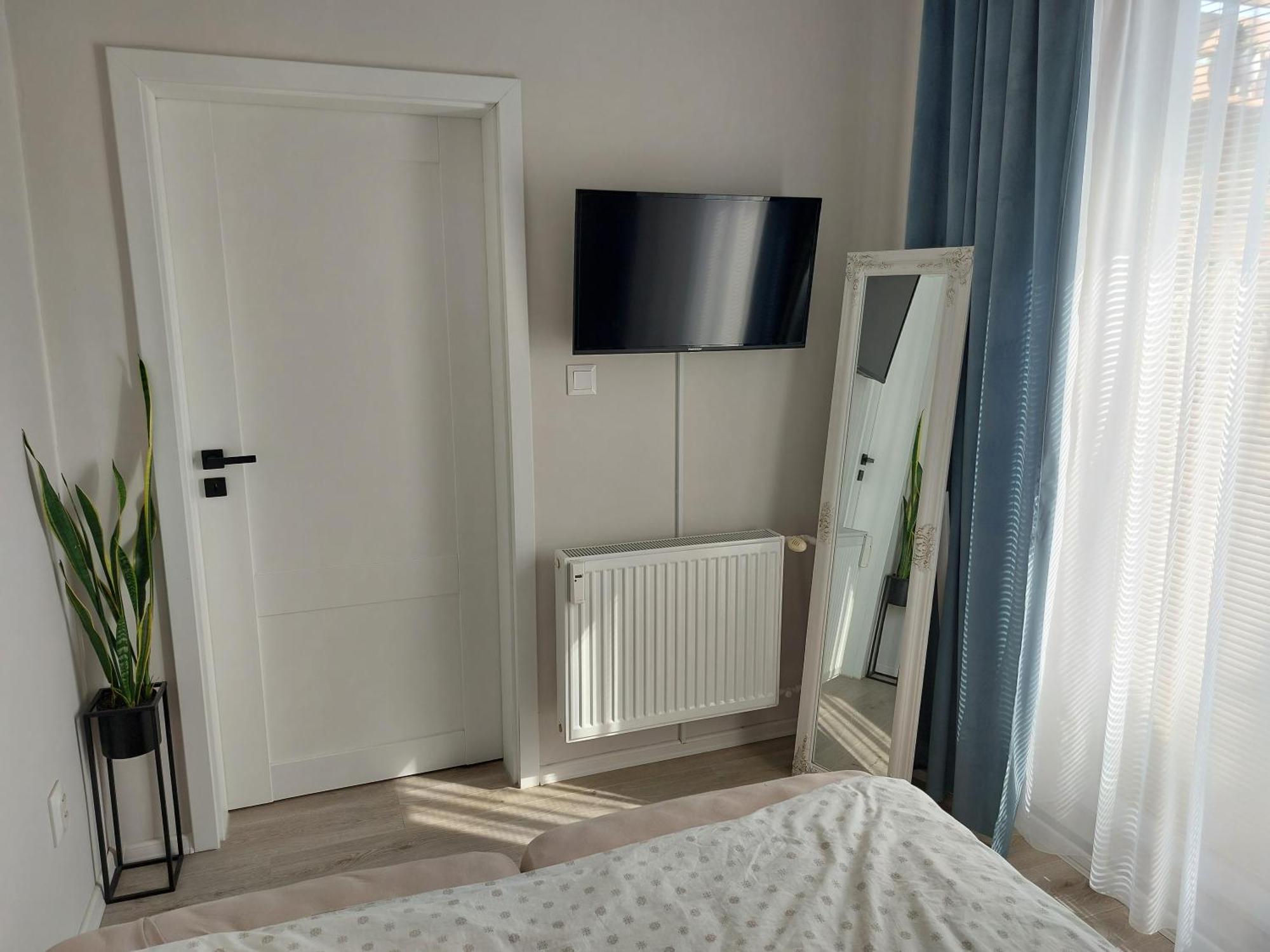 M&M Apartman Тренчин Екстер'єр фото